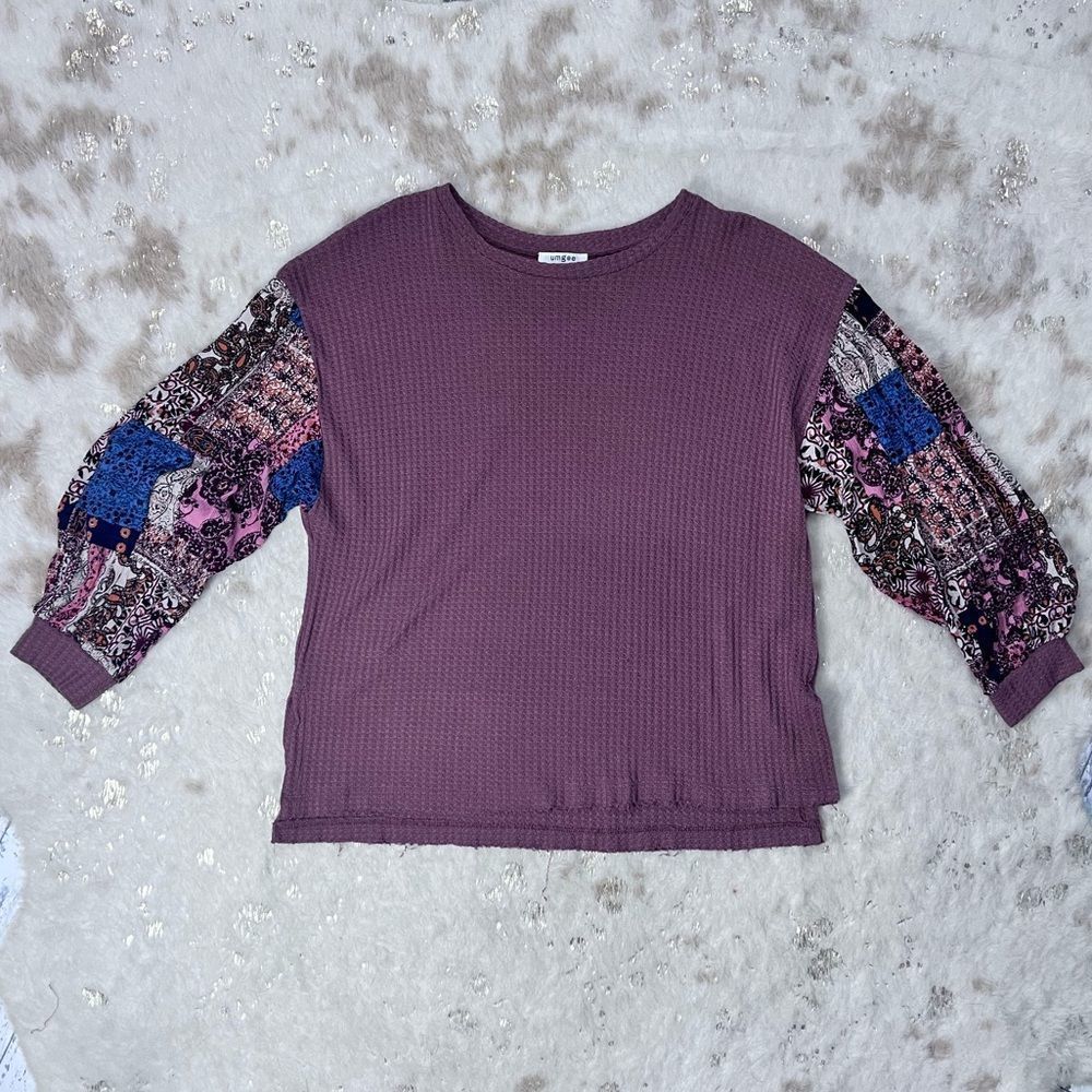 Umgee Raw Hem Soft Waffle Knit Boho Balloon Sleeve Top Maroon Small 💗